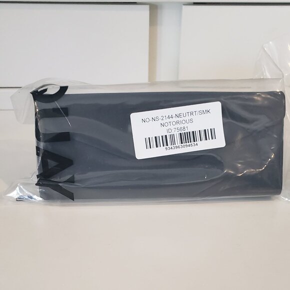 NWT: Quay Australia Notorious Sunglasses- Neutral Tort Frame w/ Smoke Lens - Picture 10 of 10